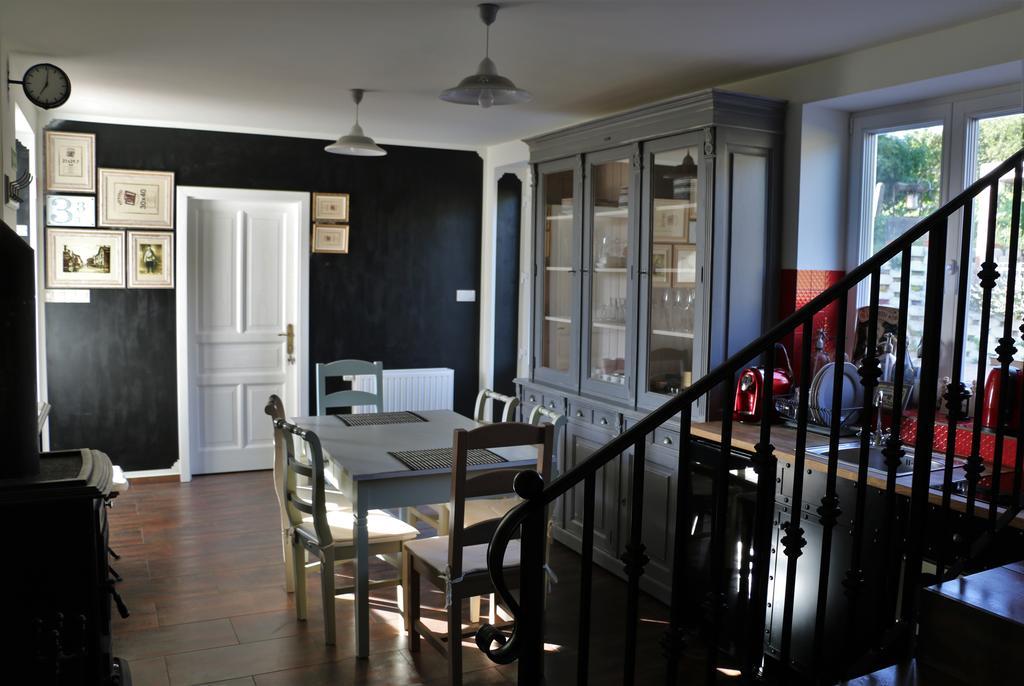 Bed and breakfast Fogado A Patkolokovacshoz Vendeghaz Szekszárd Extérieur photo
